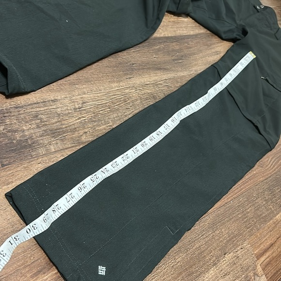 Columbia zip off pants - Picture 9 of 9